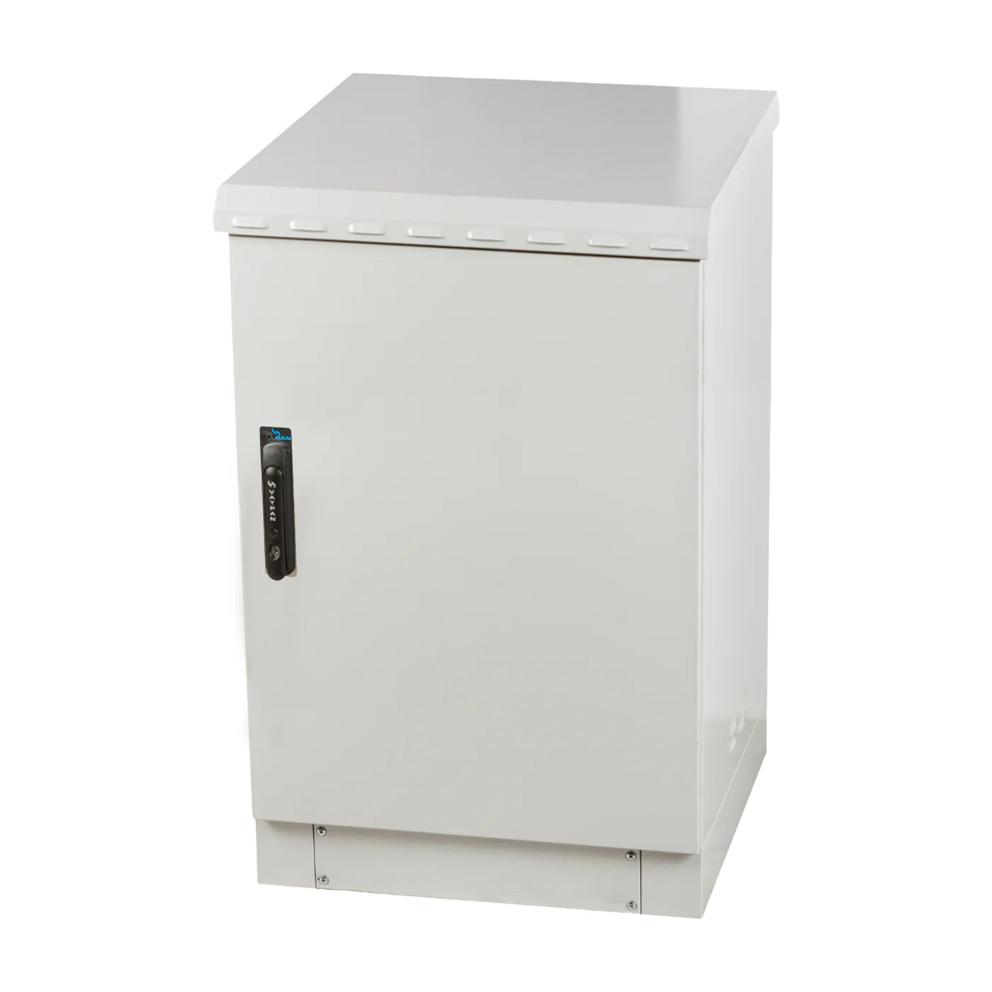 High-quality outdoor cabinet with IP66-rated dust-resistant protection for outdoor use.